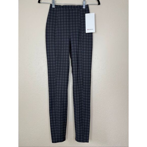 Lululemon Here to There High Rise 7/8 Pant - Picture 3 of 6